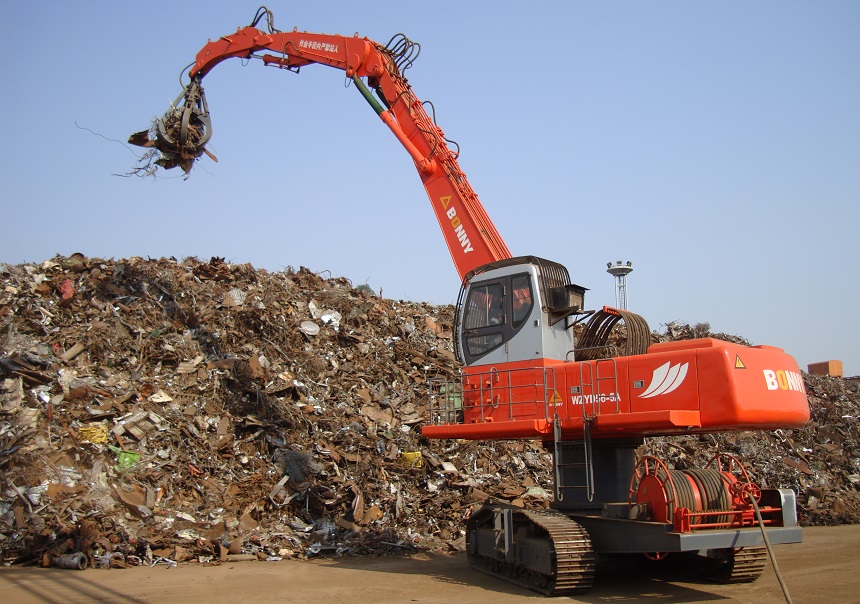 三節(jié)臂抓鋼機 三節(jié)臂抓鋼機