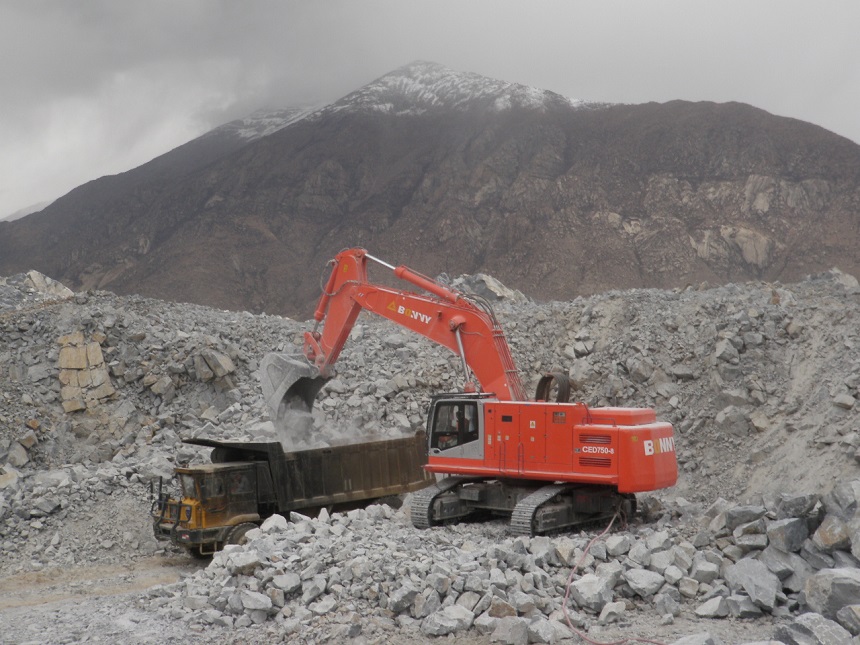 電動(dòng)挖掘機(jī) 電動(dòng)挖掘機(jī)